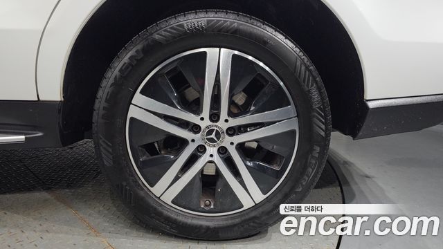 Mercedes-Benz M-class ML350 BlueTEC 4MATIC — пробег 162 072 км — фото 5 из 5