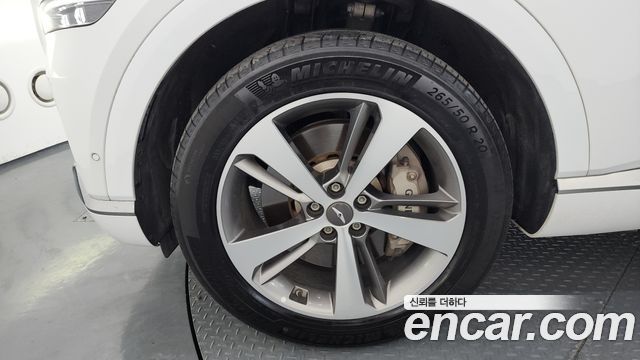 Genesis GV80 из Кореи Encar