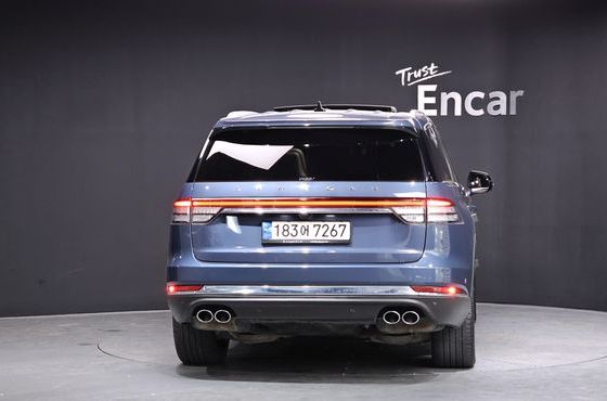Lincoln Aviator 3.0 Reserve AWD — пробег 80 007 км — фото 4 из 5