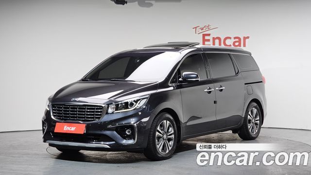 Kia Carnival 9-Seater Luxury — пробег 86 540 км — фото 1 из 5