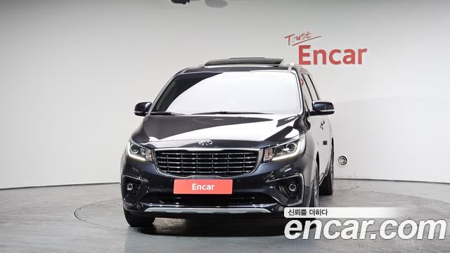 Kia Carnival 9-Seater Luxury — пробег 86 540 км — фото 3 из 5