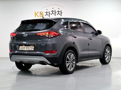Hyundai Tucson Diesel 1.7 2WD Smart — пробег 94 571 км — фото 3 из 5
