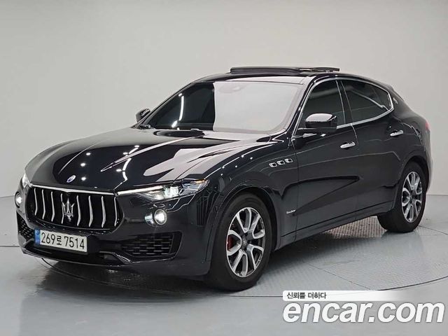 Maserati Levante из Кореи Encar