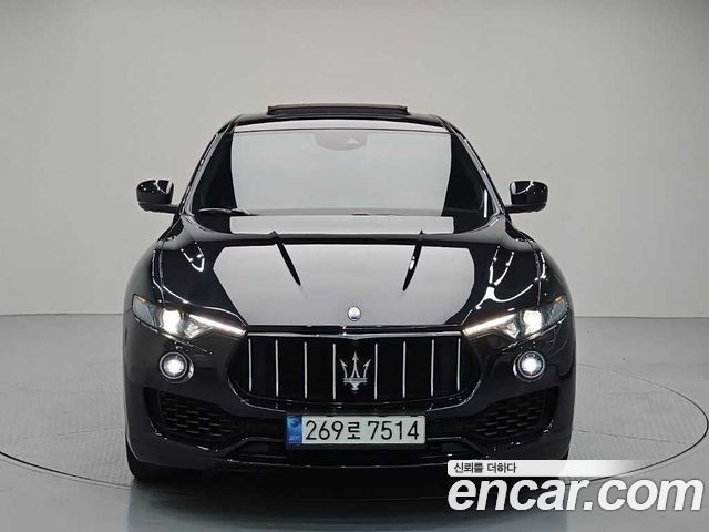 Maserati Levante из Кореи Encar