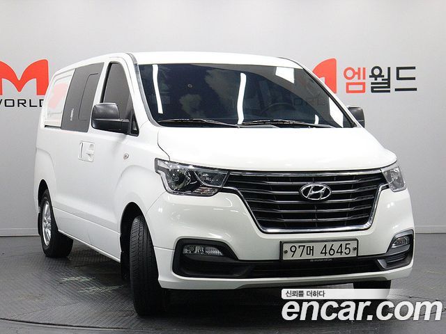 Hyundai Starex Van 5-Seater Smart — пробег 94 372 км — фото 2 из 5