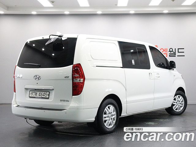 Hyundai Starex Van 5-Seater Smart — пробег 94 372 км — фото 3 из 5