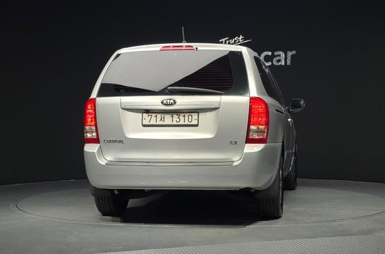 Kia Carnival Grand Carnival GX — пробег 135 710 км — фото 4 из 5