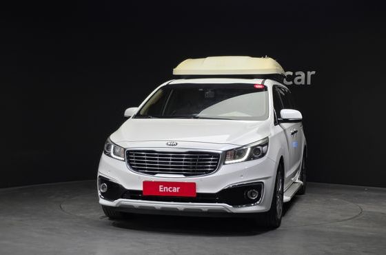 Kia Carnival 9-seater Noblesse — пробег 148 148 км — фото 3 из 5