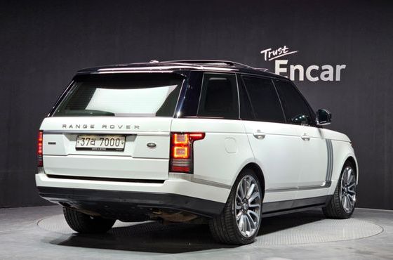 Land Rover Range Rover 4.4 SDV8 AB LWB DIESEL — пробег 99 729 км — фото 2 из 5