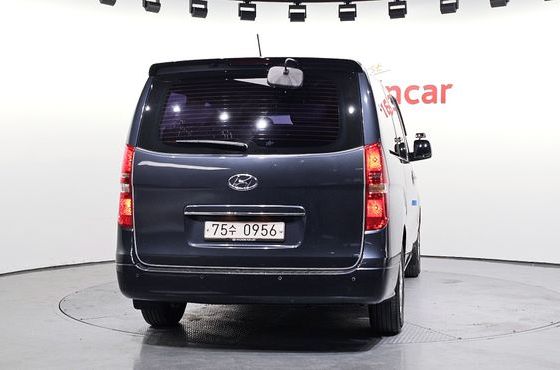 Hyundai Starex 11-Seater Wagon Modern — пробег 88 607 км — фото 4 из 5