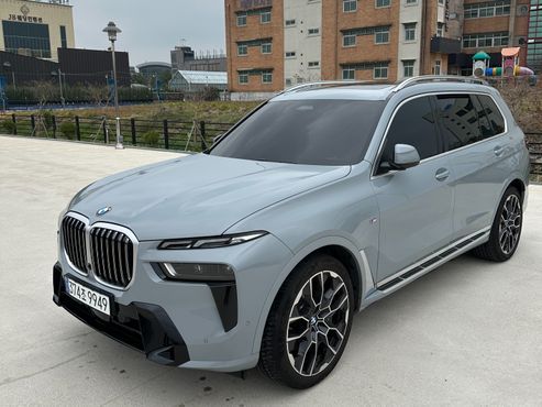BMW X7 xDrive 40d M Sport 6STR — пробег 22 000 км — фото 3 из 5