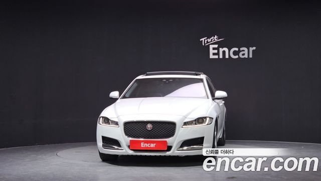 Jaguar XF 20d Prestige AWD — пробег 79 148 км — фото 3 из 5