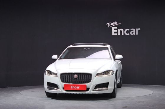 Jaguar XF 20d Prestige AWD — пробег 79 148 км — фото 3 из 5