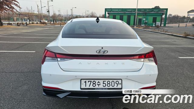 Hyundai AVANTE из Кореи Encar