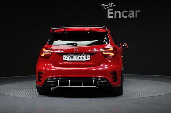 Mercedes-Benz A-Class A45 AMG 4MATIC — пробег 99 833 км — фото 4 из 5