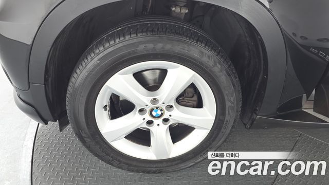 BMW X5 xDrive 30si — пробег 235 324 км — фото 5 из 5