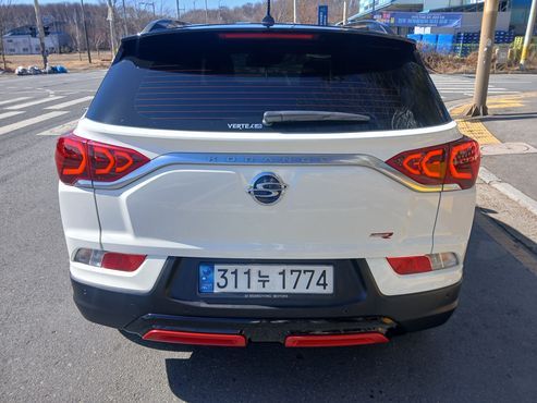 Ssangyong KORANDO Gasoline 1.5 2WD R-Plus — пробег 121 000 км — фото 3 из 5