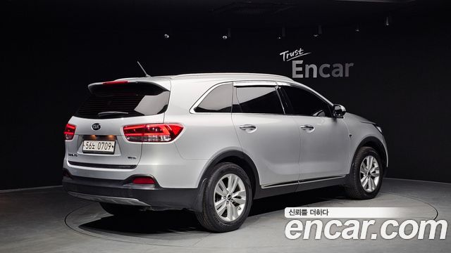 Kia Sorento Diesel 2.0 2WD Prestige — пробег 95 741 км — фото 2 из 5