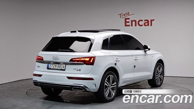 Audi Q5 45 TFSI Quattro Premium — пробег 75 248 км — фото 2 из 5