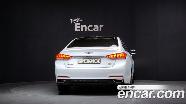 Hyundai Genesis из Кореи Encar