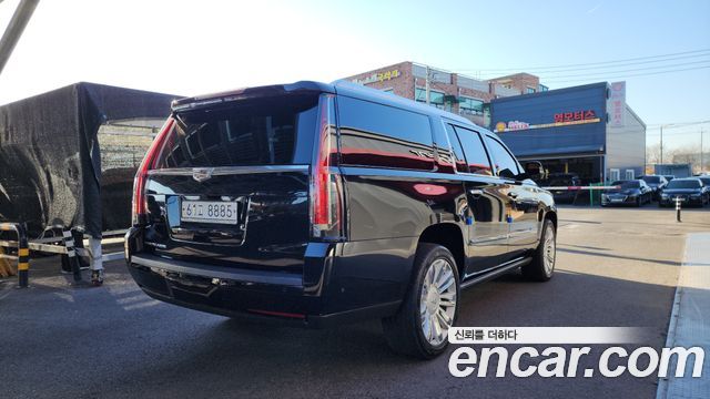 Cadillac Escalade 6.2 ESV 4th — пробег 108 439 км — фото 2 из 5