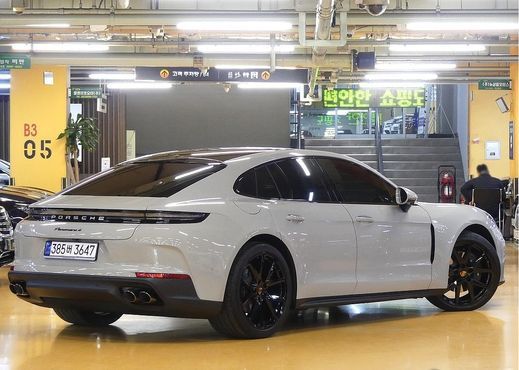 Porsche Panamera 2.9 AWD — пробег 7 896 км — фото 2 из 5