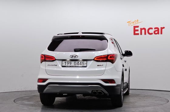 Hyundai Santafe Diesel 2.0 2WD Exclusive — пробег 131 420 км — фото 4 из 5