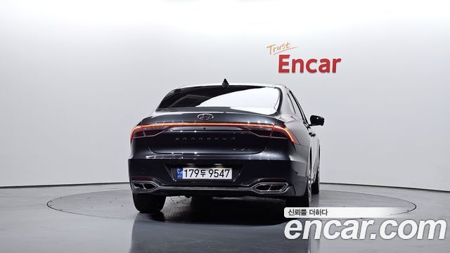 Hyundai Grandeur из Кореи Encar