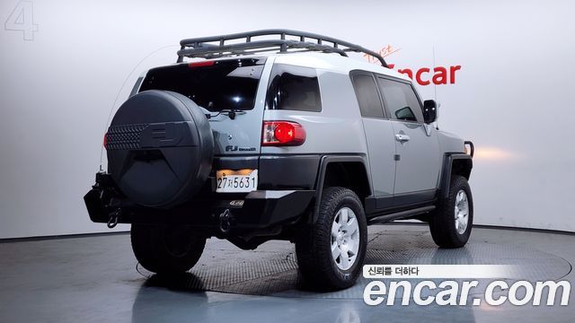 Toyota FJ Cruiser из Кореи Encar