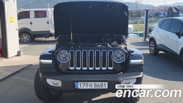 Jeep Wrangler 2.0 Overland Power Top 4Door — пробег 74 100 км — фото 4 из 5