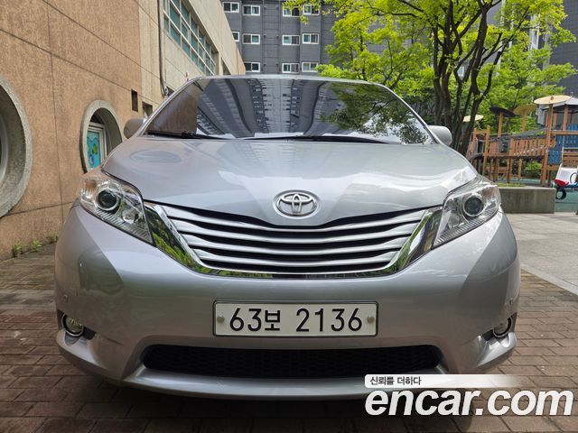 Toyota Sienna 3.5 — пробег 89 069 км — фото 3 из 5