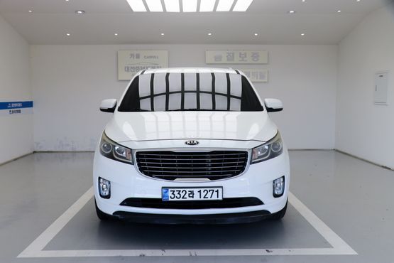 Kia Carnival 11-seater Luxury — пробег 147 899 км — фото 2 из 5
