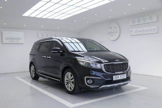 Kia Carnival 9-seater Prestige — пробег 305 698 км — фото 3 из 5