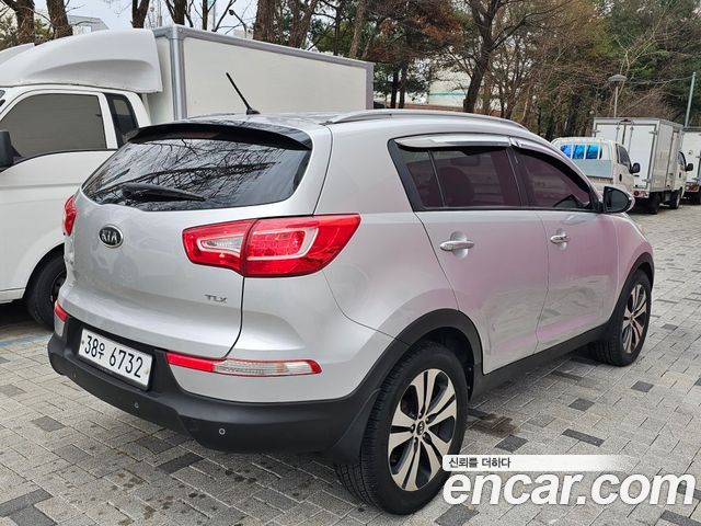Kia Sportage Diesel 2WD TLX High-Deluxe — пробег 163 960 км — фото 2 из 5