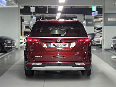 Kia Carnival Gasoline 9-Seater Prestige — пробег 51 414 км — фото 4 из 5