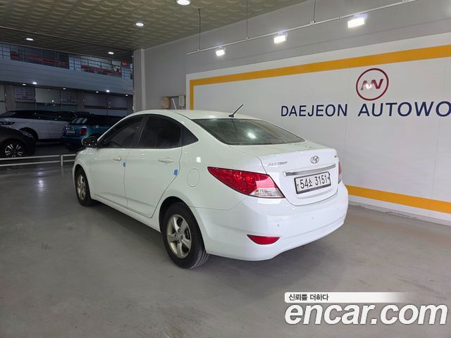 Hyundai Accent из Кореи Encar