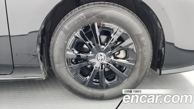 Toyota Prius из Кореи Encar