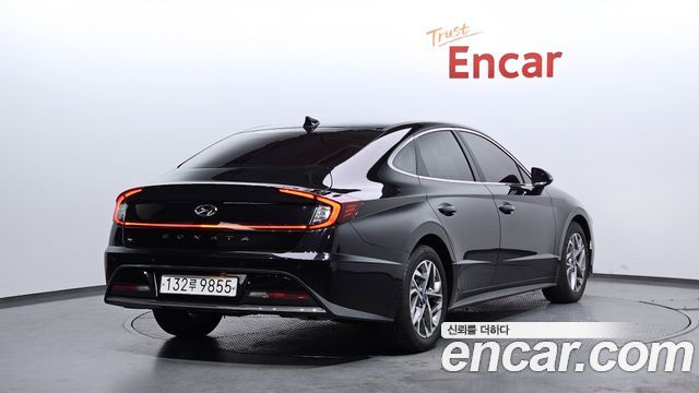 Hyundai Sonata 2.0 Premium Family — пробег 136 574 км — фото 2 из 5