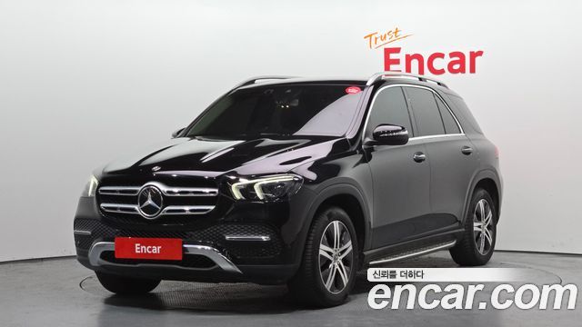Mercedes-Benz GLE-Class GLE300d 4MATIC — пробег 93 381 км — фото 1 из 5