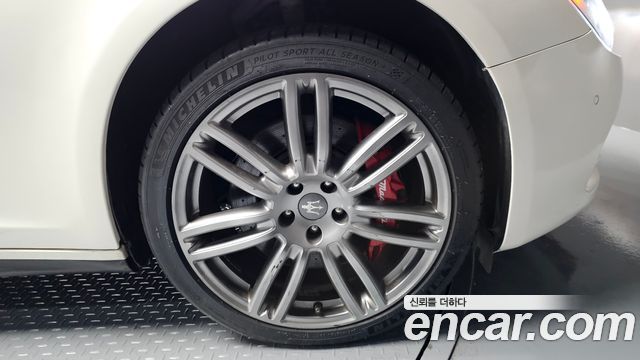 Maserati Ghibli из Кореи Encar