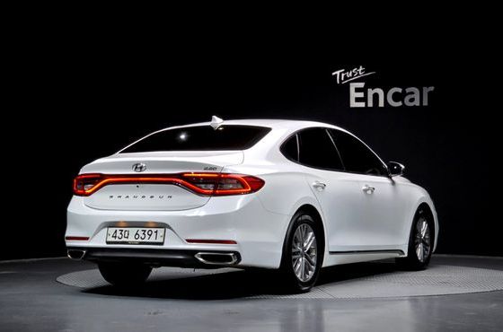 Hyundai Grandeur 2.2 Diesel Premium — пробег 129 765 км — фото 2 из 5