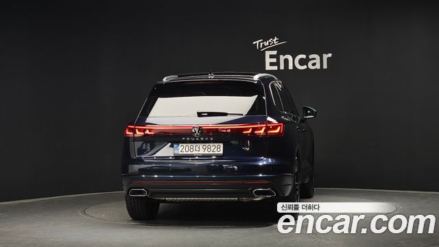 Volkswagen Touareg из Кореи Encar