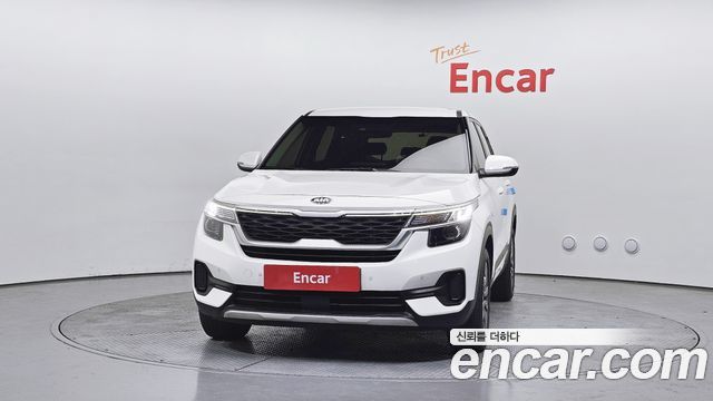 Kia Seltos из Кореи Encar