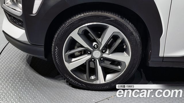 Hyundai Kona из Кореи Encar