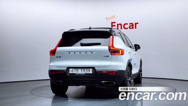 Volvo XC40 из Кореи Encar