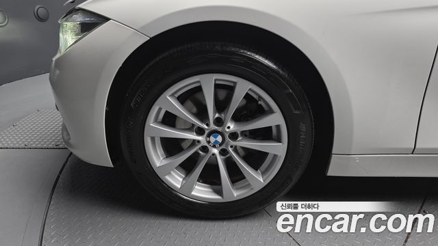 BMW 3-Series из Кореи Encar