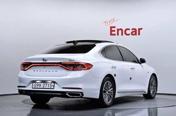 Hyundai Grandeur Exclusive Special — пробег 117 464 км — фото 2 из 5