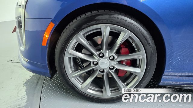Cadillac CT4 из Кореи Encar