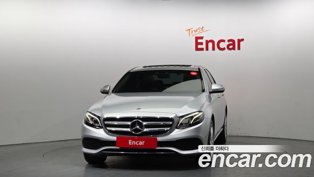 Mercedes-Benz E-Class E220d 4MATIC Avantgarde — пробег 85 530 км — фото 3 из 5