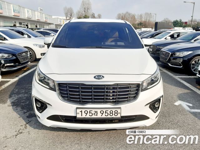 Kia Carnival из Кореи Encar